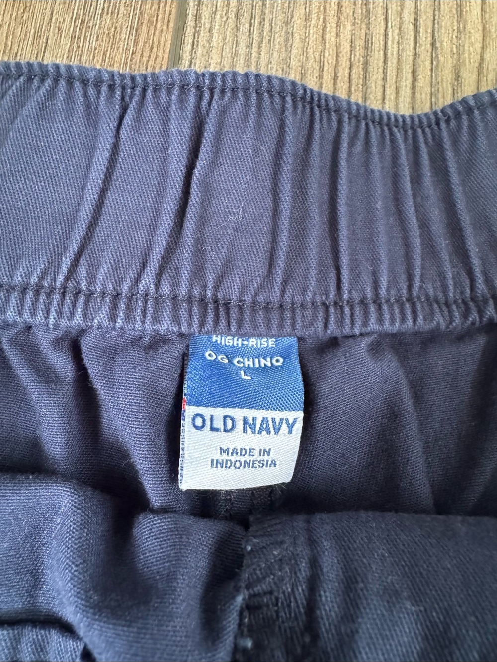 Old Navy hi rise OG Chino Navy and Khaki High-Rise Cotton Shorts Duo - Picture 10 of 13